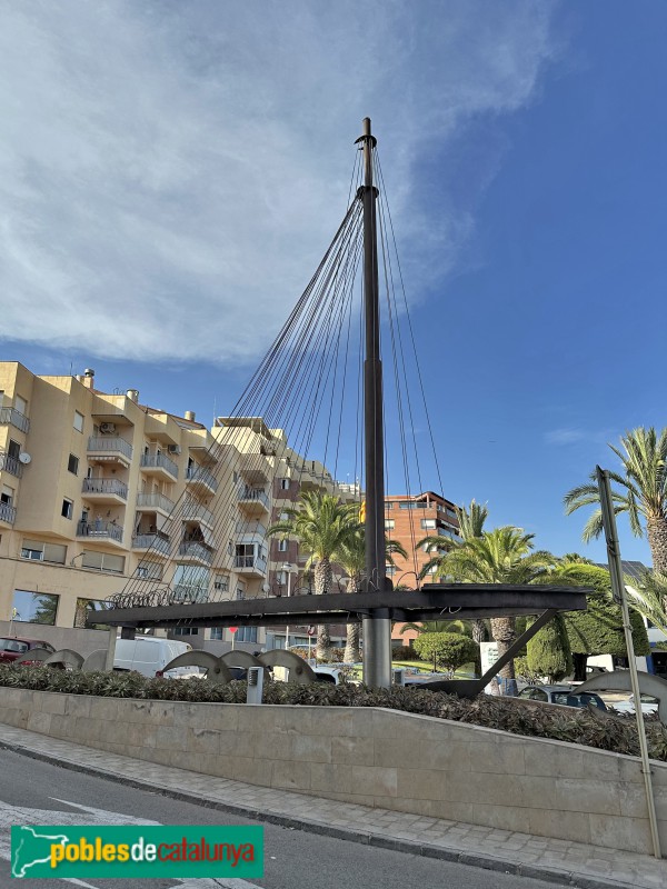 La Ràpita - Escultura <i>Vaixell</i> (Foto: Albert Esteves, 2023) La Ràpita - Escultura <i>Vaixell</i>