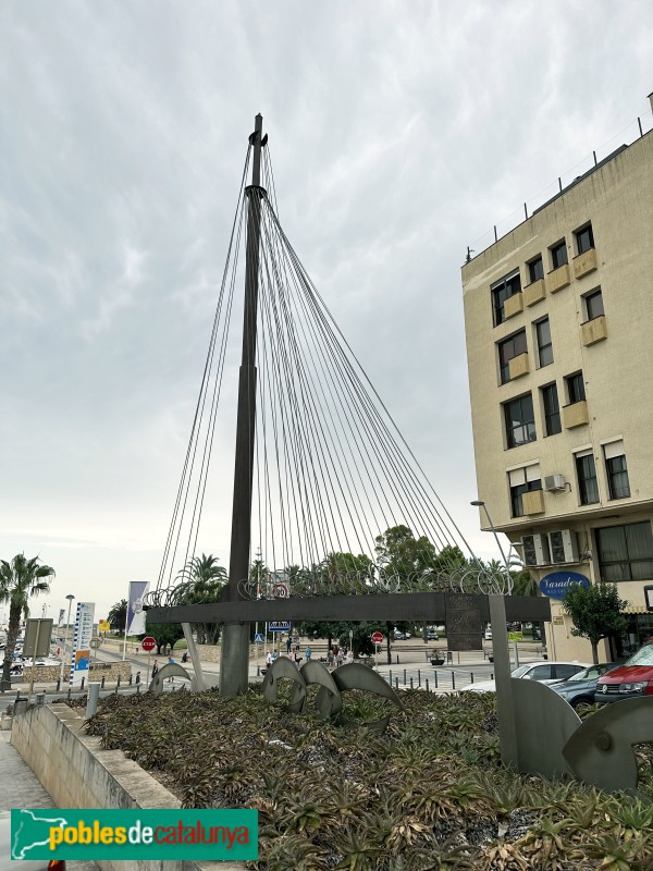 La Ràpita - Escultura <i>Vaixell</i> (Foto: Albert Esteves, 2023) La Ràpita - Escultura <i>Vaixell</i>