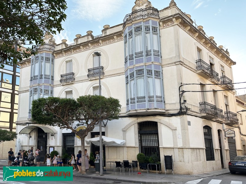 Amposta - Casa Josep Masià (Foto: Albert Esteves, 2023) Amposta - Casa Josep Masià