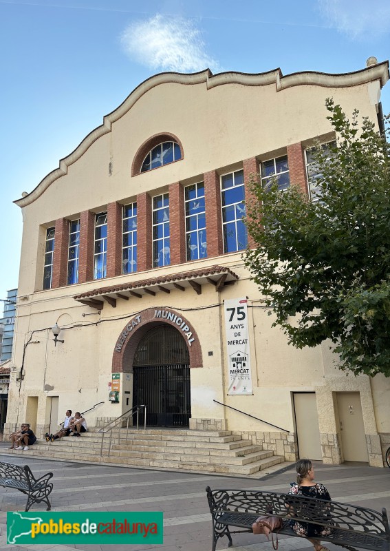 Amposta - Mercat Municipal (Foto: Albert Esteves, 2023) Amposta - Mercat Municipal