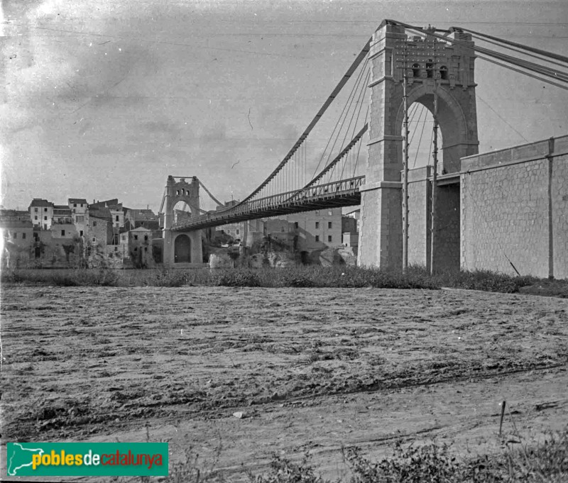 Amposta - Pont penjant (Foto: <i>Josep Vidal Barraquer</i>, anys 20) Amposta - Pont penjant