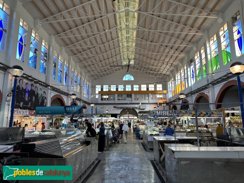 Amposta - Mercat Municipal (Foto: Albert Esteves, 2023) Amposta - Mercat Municipal