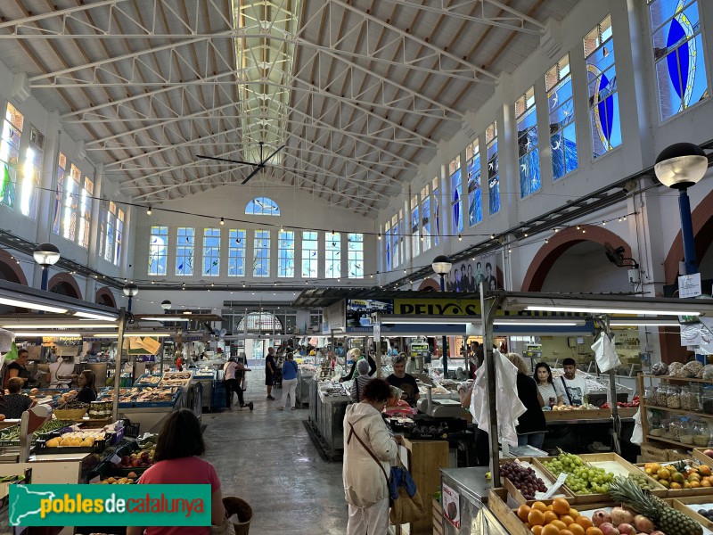 Amposta - Mercat Municipal (Foto: Albert Esteves, 2023) Amposta - Mercat Municipal