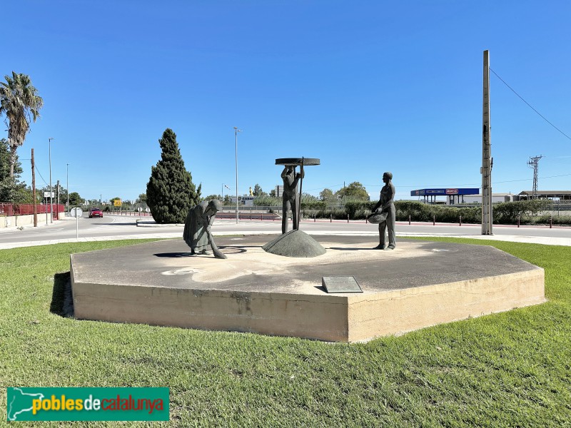 Amposta - Escultura <i>L'Erer</i> (Foto: Albert Esteves, 2023) Amposta - Escultura <i>L'Erer</i>