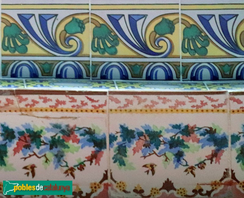 Amposta - Casa Caballé (Casa Cabanes) (Foto: Albert Esteves, 2023) Amposta - Casa Caballé (Casa Cabanes)