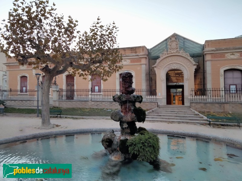 Amposta - Escoles Miquel Granell (Foto: <i>Enric</i>, 2022) Amposta - Escoles Miquel Granell