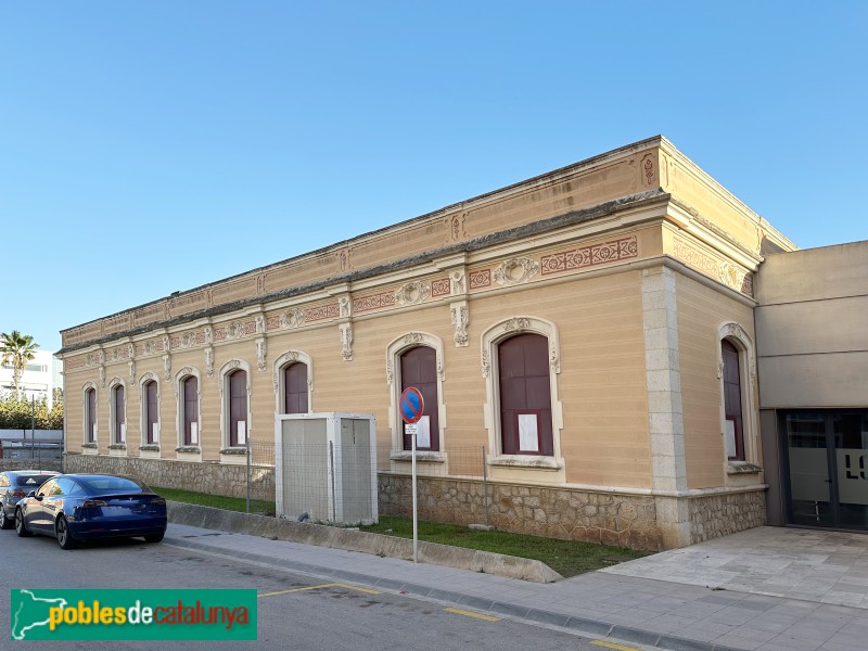 Amposta - Escoles Miquel Granell (Foto: Albert Esteves, 2023) Amposta - Escoles Miquel Granell