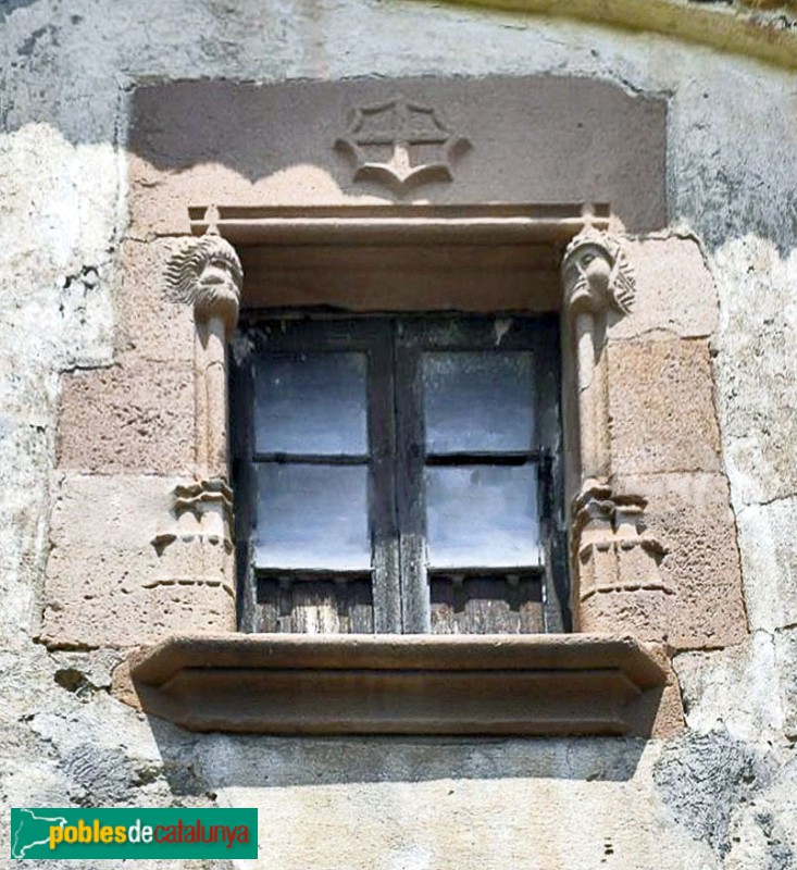 Castellbisbal - Can Ribot. Finestra façana Castellbisbal - Can Ribot. Finestra façana