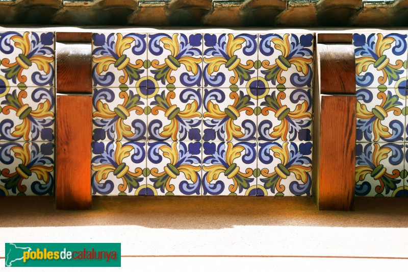 Castellbisbal - Carrer Pi i Margall. Ca l'Oreneta. Detall (Foto: Albert Esteves, 2023) Castellbisbal - Carrer Pi i Margall. Ca l'Oreneta. Detall