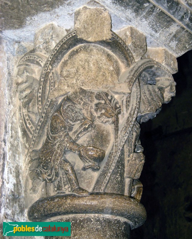 Monestir de Sant Cugat - Capitell del claustre (Foto: Albert Esteves, 2010) Monestir de Sant Cugat - Capitell del claustre