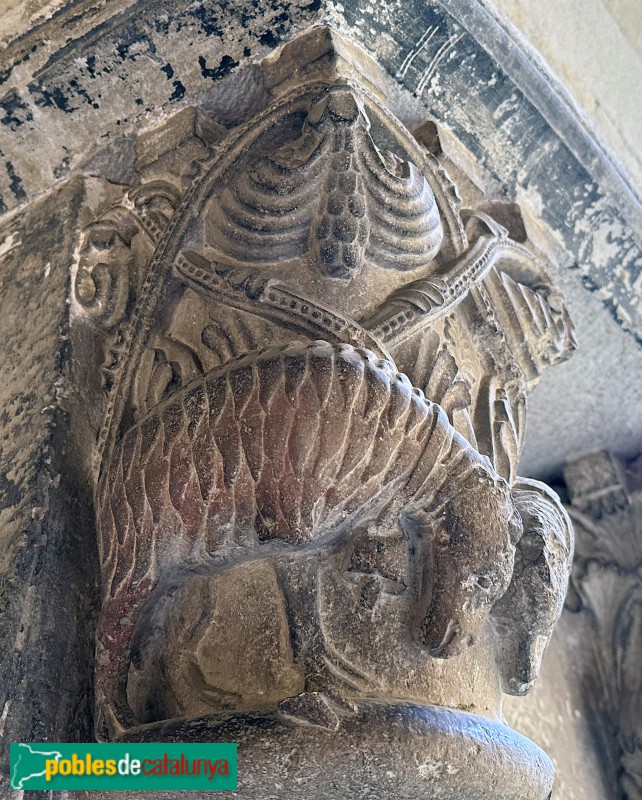 Monestir de Sant Cugat - Capitell del claustre (Foto: Albert Esteves, 2023) Monestir de Sant Cugat - Capitell del claustre