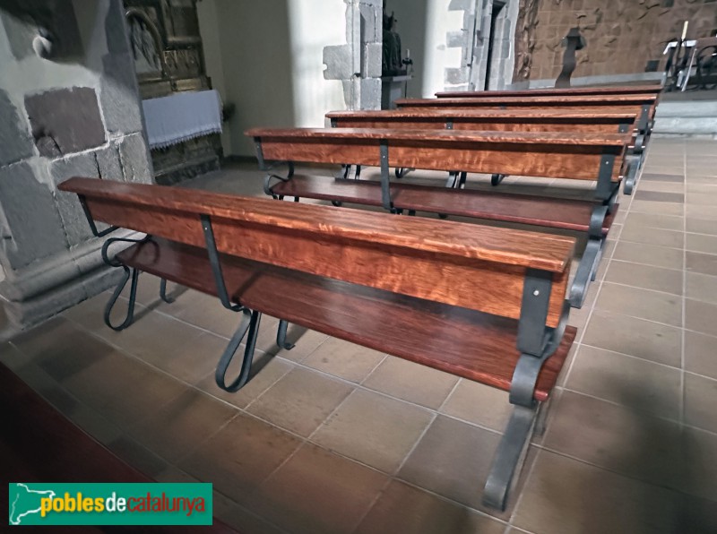 Església de Sant Pere de Vilamajor - Mobiliari religiós (Josep Plandiura) (Foto: Albert Esteves, 2023) Església de Sant Pere de Vilamajor - Mobiliari religiós (Josep Plandiura)