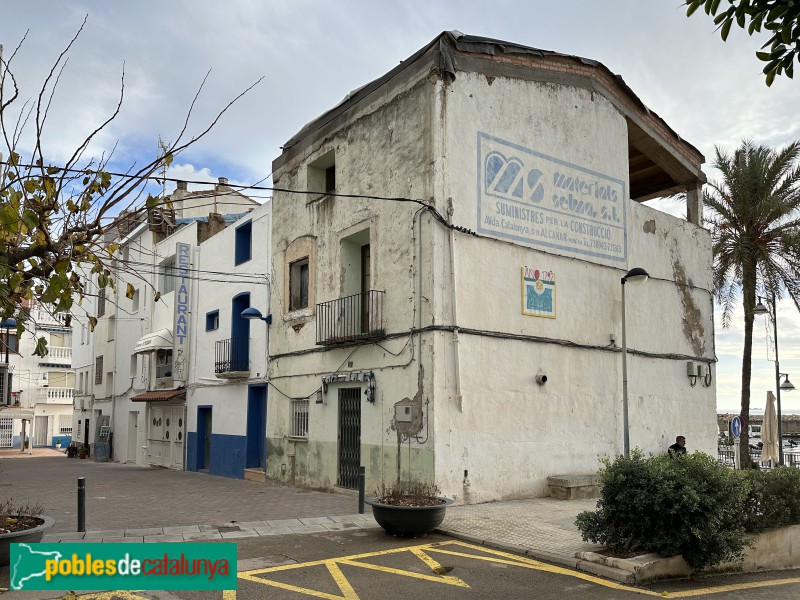 Les Cases d'Alcanar (Foto: Albert Esteves, 2023) Les Cases d'Alcanar