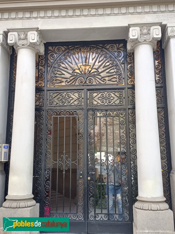 Barcelona - París, 150 / Casanova, 184 (Foto: Anna Corcoll, 2023) Barcelona - París, 150 / Casanova, 184