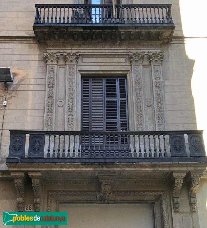 Barcelona - Portaferrissa, 25 (Foto: Albert Esteves, 2019) Barcelona - Portaferrissa, 25