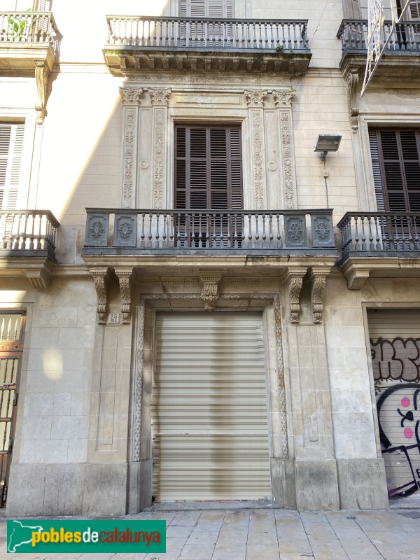 Barcelona - Portaferrissa, 25 (Foto: Albert Esteves, 2019) Barcelona - Portaferrissa, 25