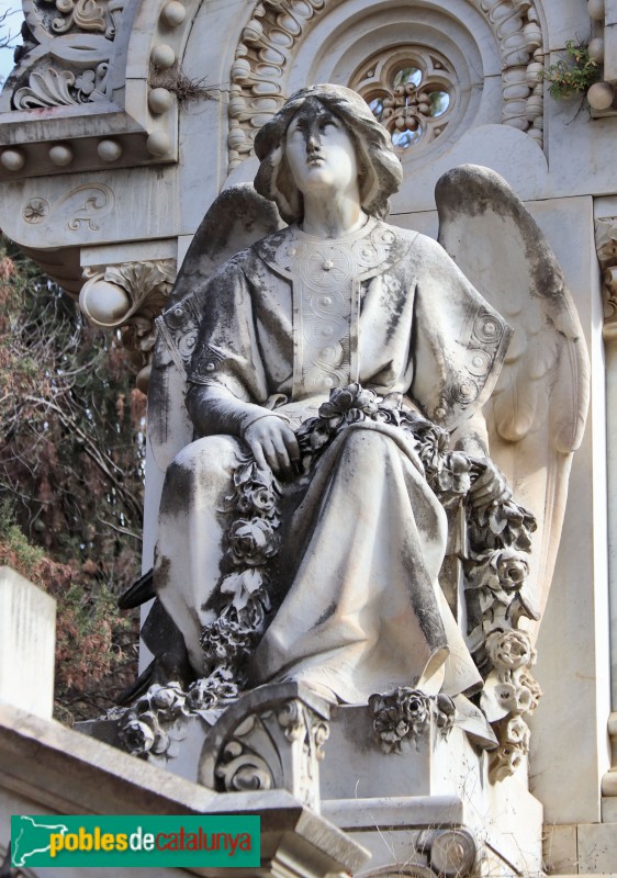 Vilafranca del Penedès - Cementiri. Panteó Ramon Marimon