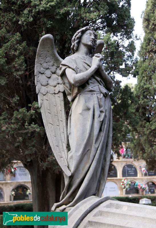 Vilafranca del Penedès - Cementiri. Sepulcre Eugeni d'Ors (A Matilde)