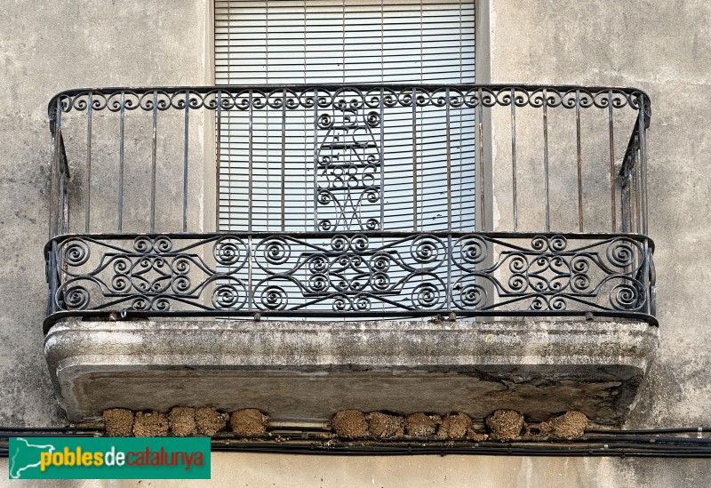 Ulldecona - Barana de balcó (1886) (Foto: Albert Esteves, 2024) Ulldecona - Barana de balcó (1886)