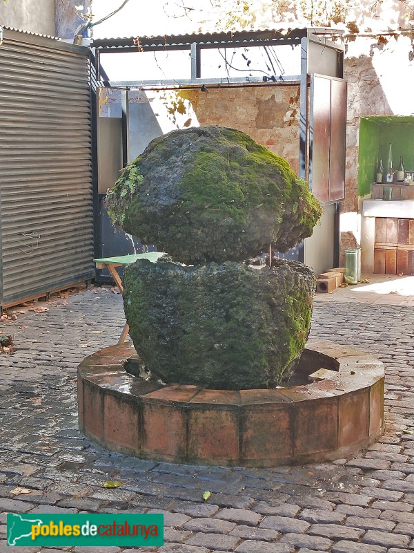 Barcelona - Capella antiga de la Misericòrdia. Jardins