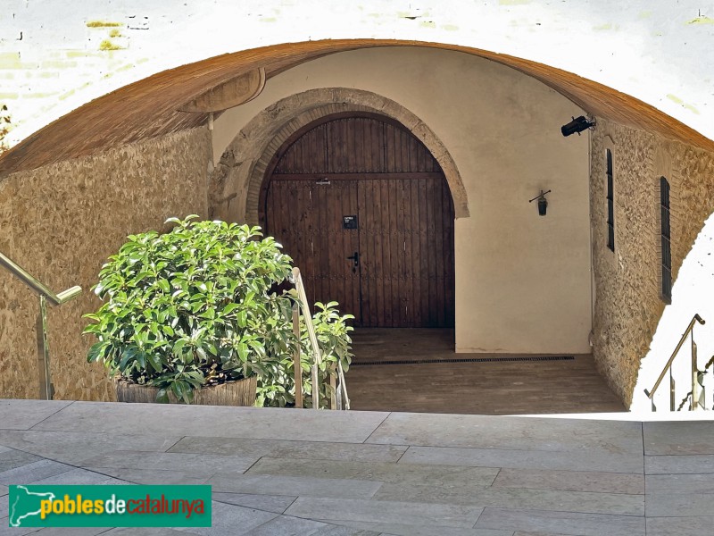 Sant Sadurní d'Anoia - Fassina de Can Guineu (Foto: Albert Esteves, 2024) Sant Sadurní d'Anoia - Fassina de Can Guineu