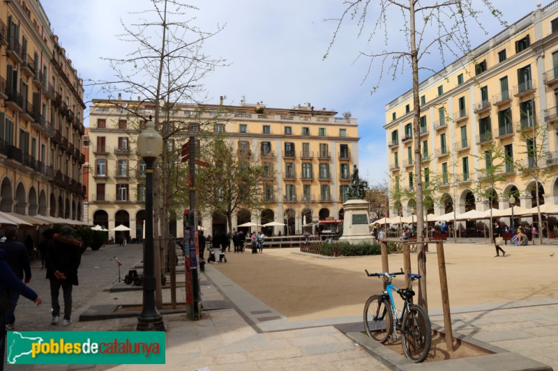 Girona - Plaça de la Independència (Foto: Albert Esteves, 2024) Girona - Plaça de la Independència