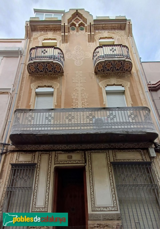 Badalona - Carrer del Mar, 15 (Foto: Sergi Suárez, 2024) Badalona - Carrer del Mar, 15