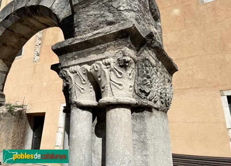 Girona - Claustre de Sant Domènec (Museu d'Història) (Foto: Albert Esteves, 2024) Girona - Claustre de Sant Domènec (Museu d'Història)