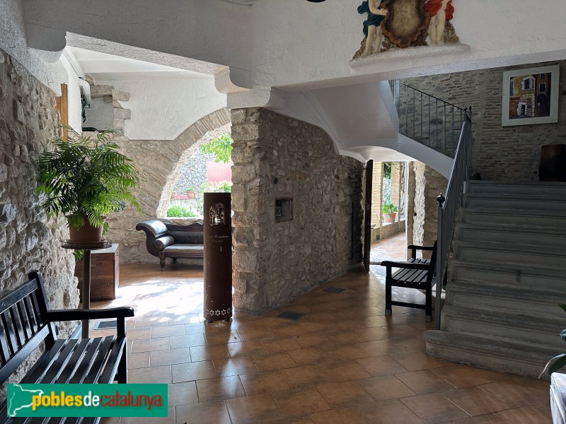 Girona - Pujada de la Catedral. Casa Cúndaro (Foto: Albert Esteves, 2024) Girona - Pujada de la Catedral. Casa Cúndaro