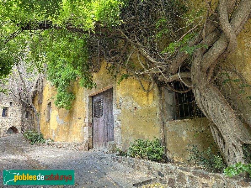 Esplugues de Llobregat - Can Cargol (Foto: Albert Esteves, 2024) Esplugues de Llobregat - Can Cargol