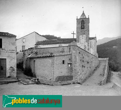 Fogars de Montclús - Sant Martí de Mosqueroles (Foto: <i>Jaume Oliveras -Arxiu Fotogràfic Centre Excursionista de Catalunya-</i>, 1900-1936) Fogars de Montclús - Sant Martí de Mosqueroles