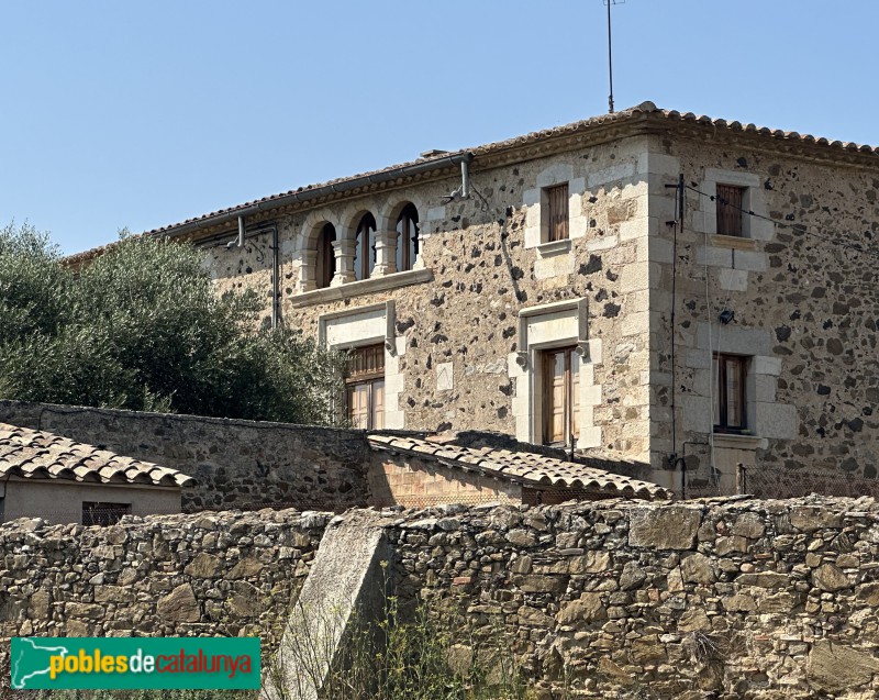 Aiguaviva - Can Garrofa (Foto: Albert Esteves, 2024) Aiguaviva - Can Garrofa