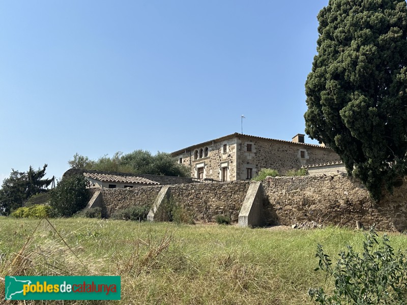 Aiguaviva - Can Garrofa (Foto: Albert Esteves, 2024) Aiguaviva - Can Garrofa