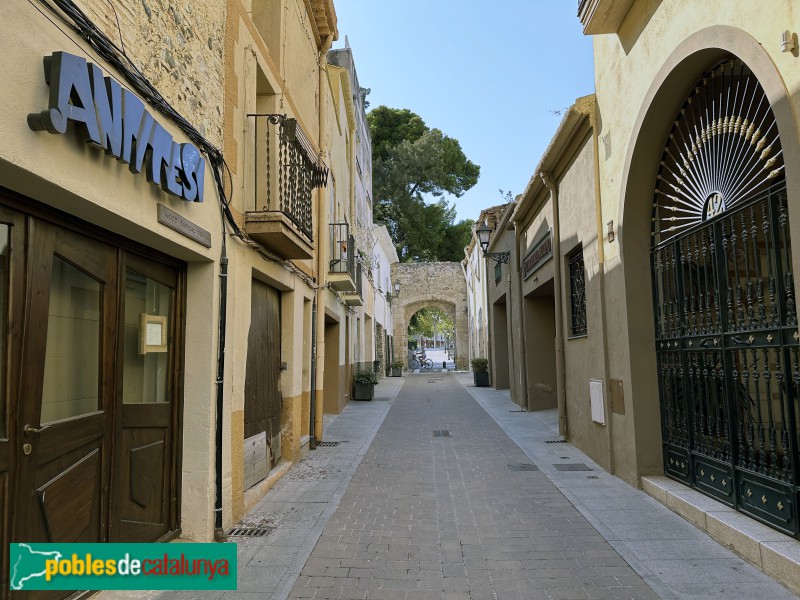 Cambrils - Carrer Major (Foto: Albert Esteves, 2024) Cambrils - Carrer Major