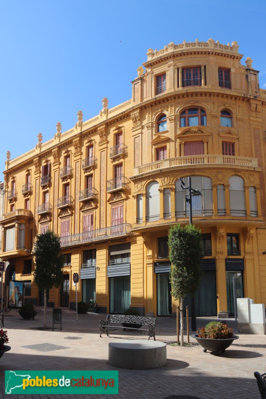 Reus - Casa Fàbregas (Foto: Albert Esteves, 2024) Reus - Casa Fàbregas