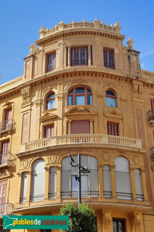 Reus - Casa Fàbregas (Foto: Albert Esteves, 2024) Reus - Casa Fàbregas