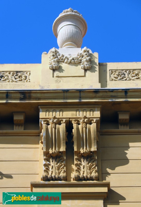 Reus - Casa Fàbregas (Foto: Albert Esteves, 2024) Reus - Casa Fàbregas