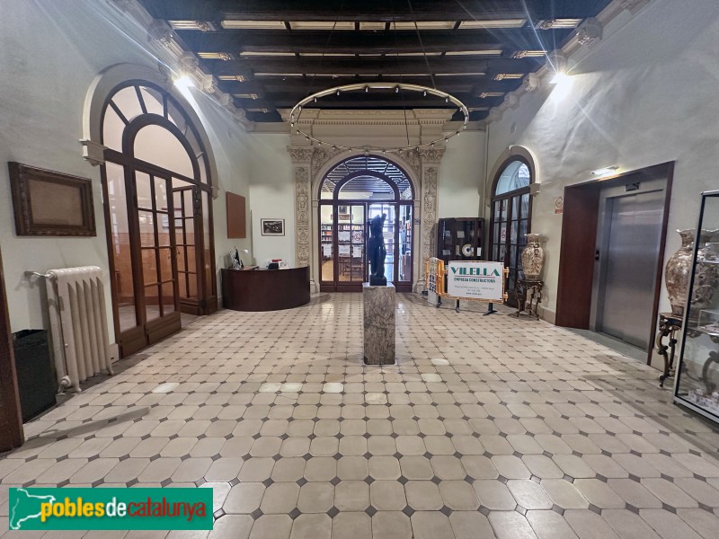 Reus - Casal dels Marquesos de Tamarit (Centre de Lectura) (Foto: Albert Esteves, 2024) Reus - Casal dels Marquesos de Tamarit (Centre de Lectura)