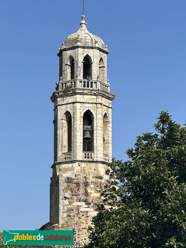 Vilobí d'Onyar - Església de Sant Esteve (Foto: Albert Esteves, 2024) Vilobí d'Onyar - Església de Sant Esteve