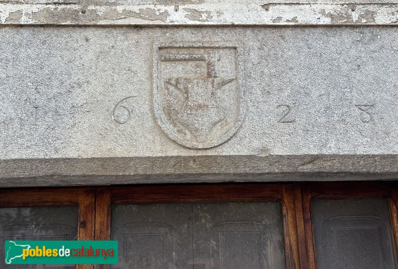 Vilobí d´Onyar - Plaça Vella (Foto: Albert Esteves, 2024) Vilobí d´Onyar - Plaça Vella