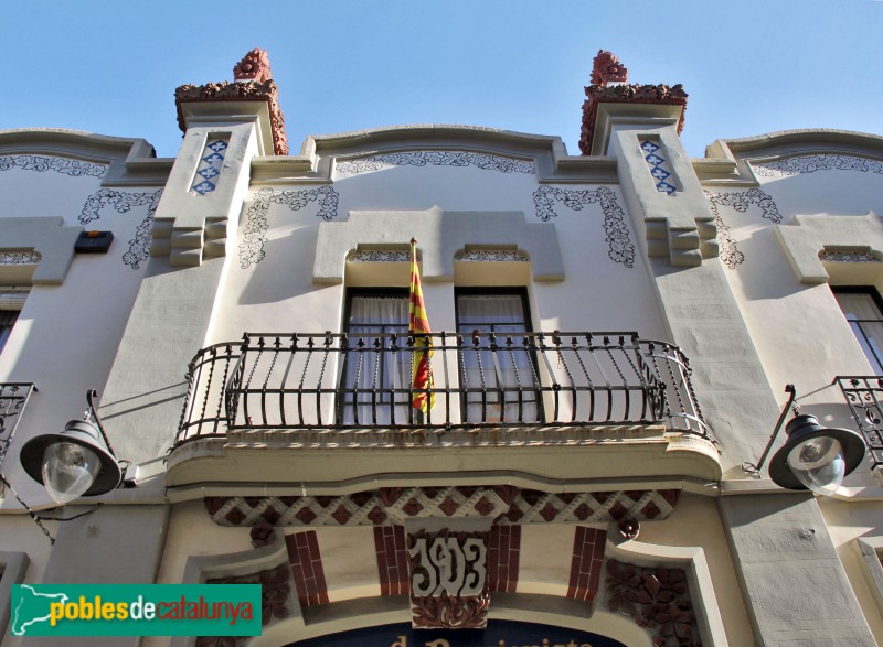 Santa Coloma de Farners - Antic Casino (Foto: Albert Esteves, 2011) Santa Coloma de Farners - Antic Casino