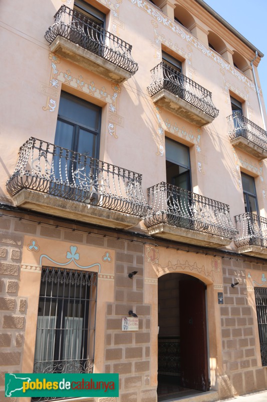 Santa Coloma de Farners - Ca l'Oller (Foto: Albert Esteves, 2024) Santa Coloma de Farners - Ca l'Oller