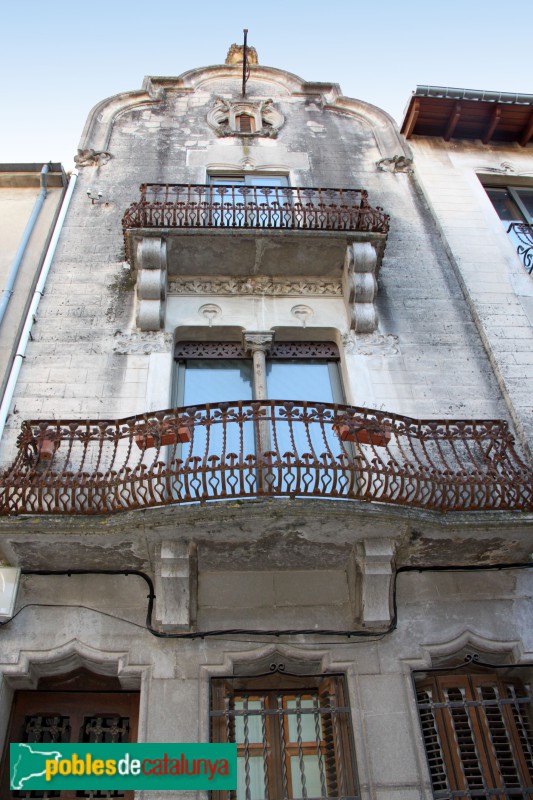 Santa Coloma de Farners - Can Geronès (Foto: Albert Esteves, 2011) Santa Coloma de Farners - Can Geronès