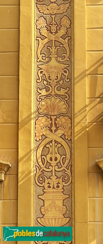 Reus - Casa Fàbregas (Foto: Albert Esteves, 2024) Reus - Casa Fàbregas