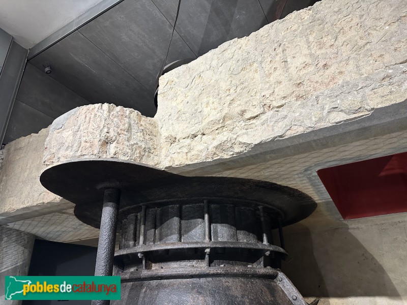 Molins de Rei - Fàbrica del Molí (Biblioteca Pau Vila) (Foto: Albert Esteves, 2024) Molins de Rei - Fàbrica del Molí (Biblioteca Pau Vila)