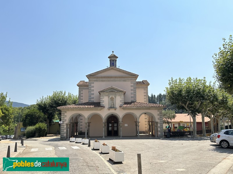 Arbúcies - Església de la Mare de Déu de la Pietat (Foto: Albert Esteves, 2024) Arbúcies - Església de la Mare de Déu de la Pietat