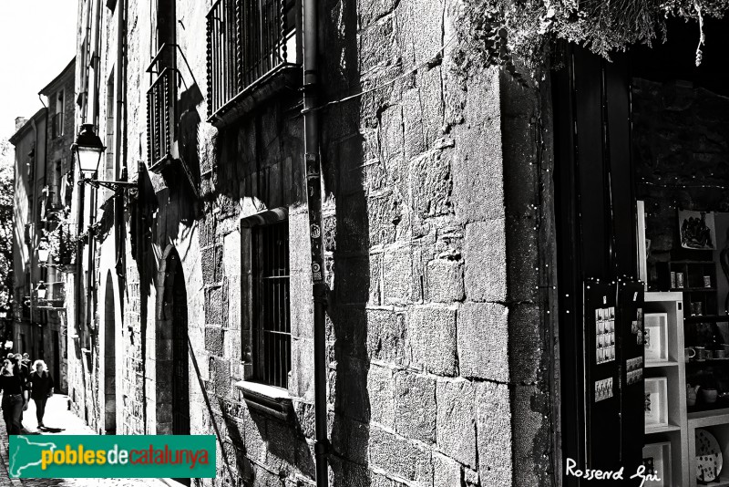Girona - Carrer de la Força (Foto: Rossend Gri, 2024) Girona - Carrer de la Força