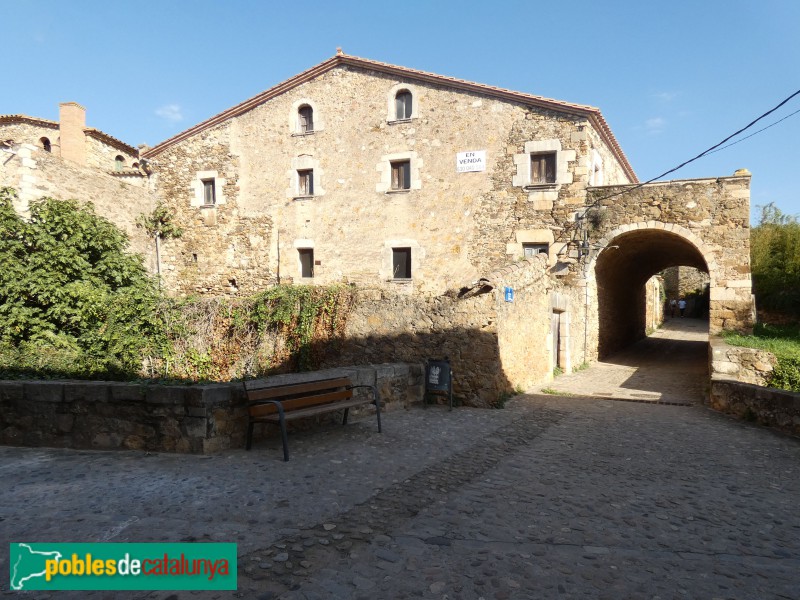 Juià - Carrer de les Eres (Foto: Albert Esteves, 2024) Juià - Carrer de les Eres