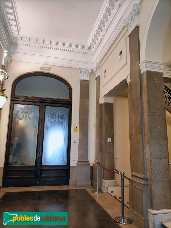 Barcelona - Seu del Col·legi d'Enginyers Tècnics (Foto: Anna Corcoll, 2024) Barcelona - Seu del Col·legi d'Enginyers Tècnics