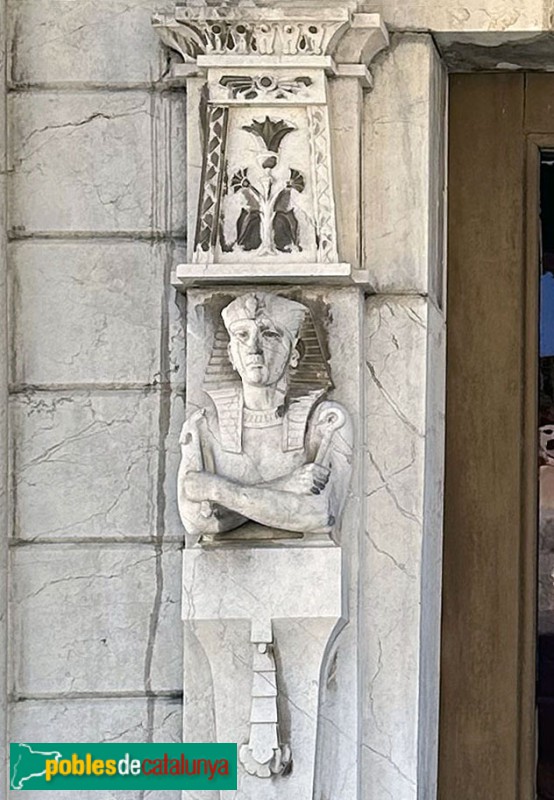 Tarragona - Cementiri. Panteó Josep Ballester (Foto: Albert Esteves, 2024) Tarragona - Cementiri. Panteó Josep Ballester